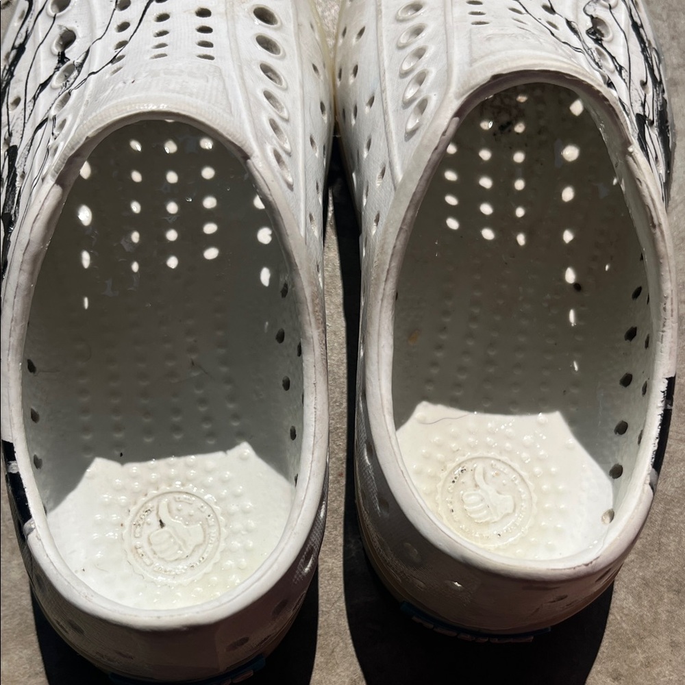 Native White Slip-Ons with Black Artistic Pattern toddler shoe size 10 - Picture 10 of 10